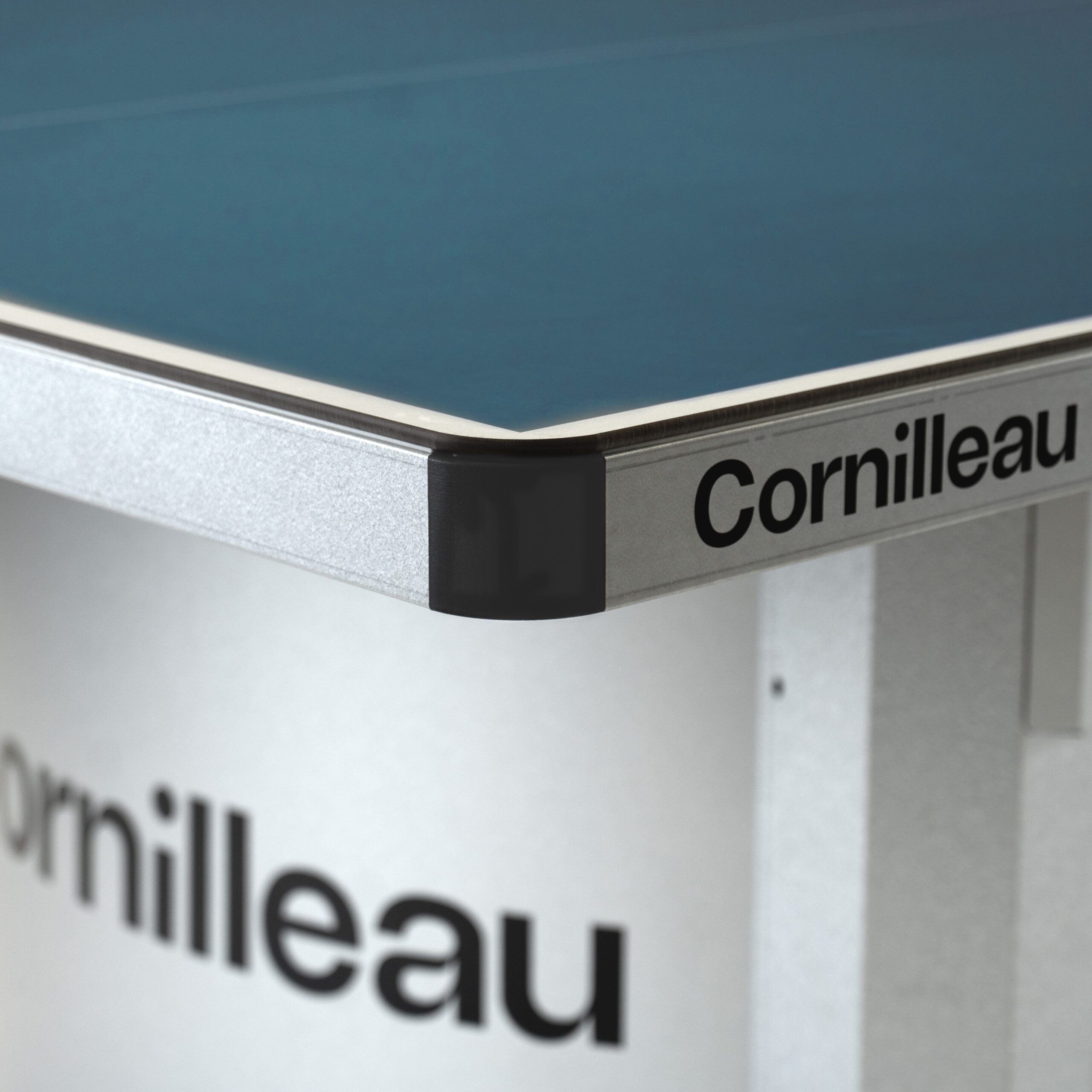 Cornilleau 510m Campus Outdoor Stationary Table - Image 2