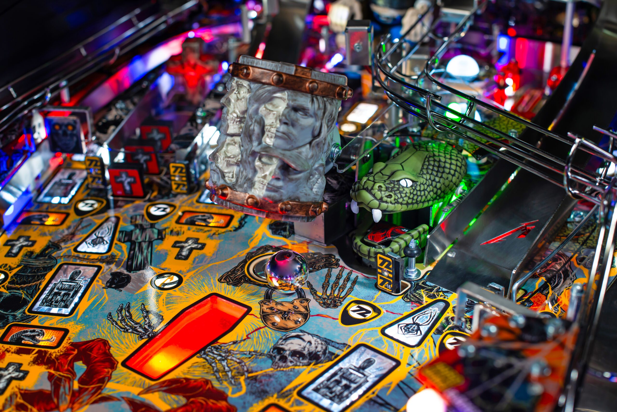 Metallica Remastered Pinball Machine - Image 4