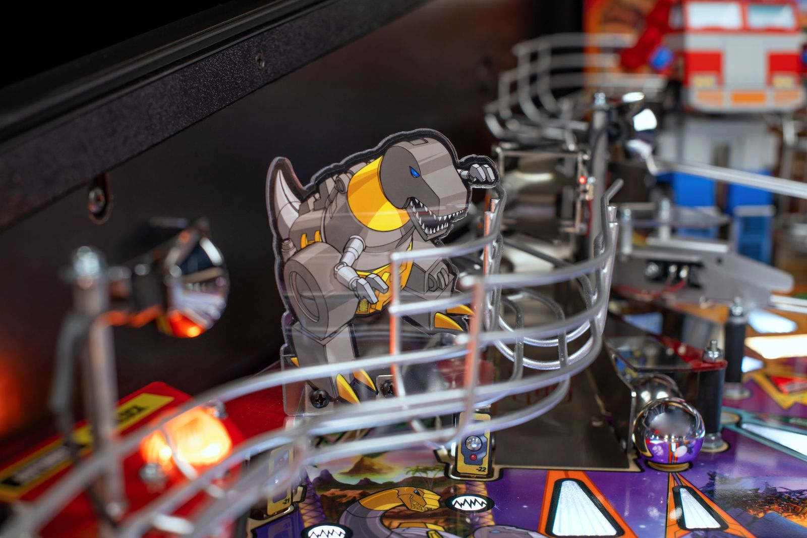 Transformers Pro Pinball Machine - Image 4